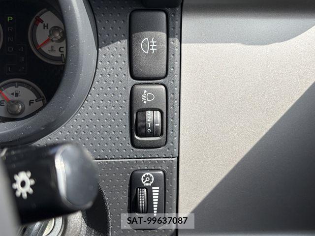 Toyota FJ CRUISER 2015-11 3832665-14
