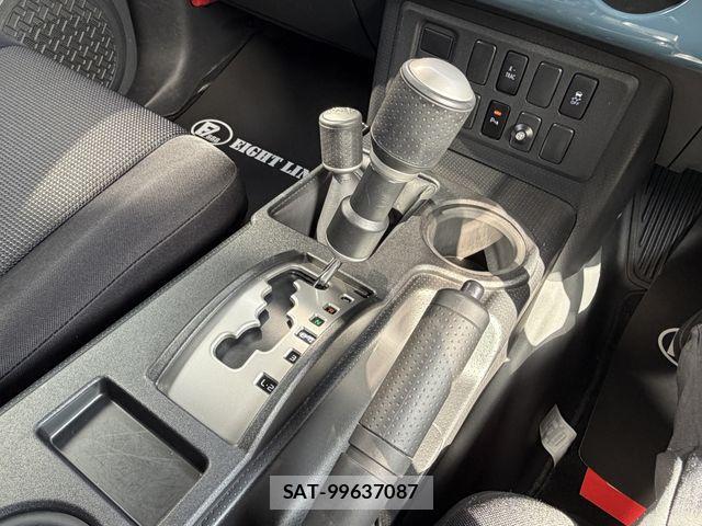Toyota FJ CRUISER 2015-11 3832665-15