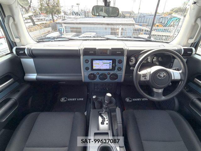 Toyota FJ CRUISER 2015-11 3832665-18