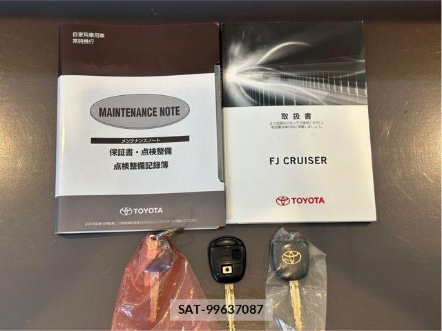 Toyota FJ CRUISER 2015-11 3832665-23