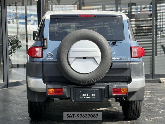 Toyota FJ CRUISER 2015-11 3832665-6
