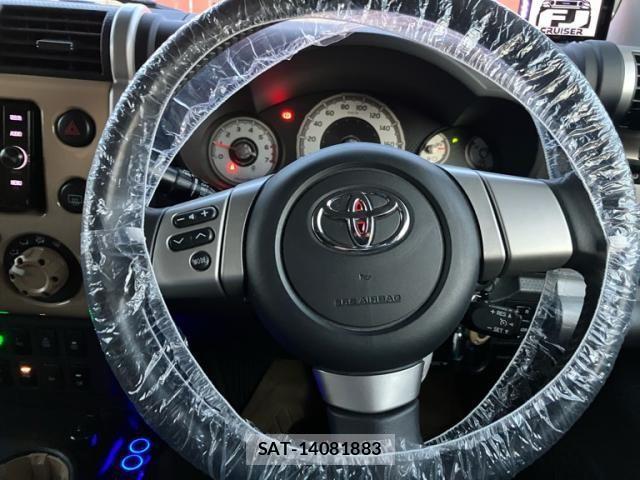 Toyota FJ CRUISER 2017-09 4109552-11