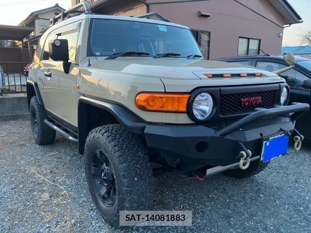 Toyota FJ CRUISER 2017-09 4109552-0