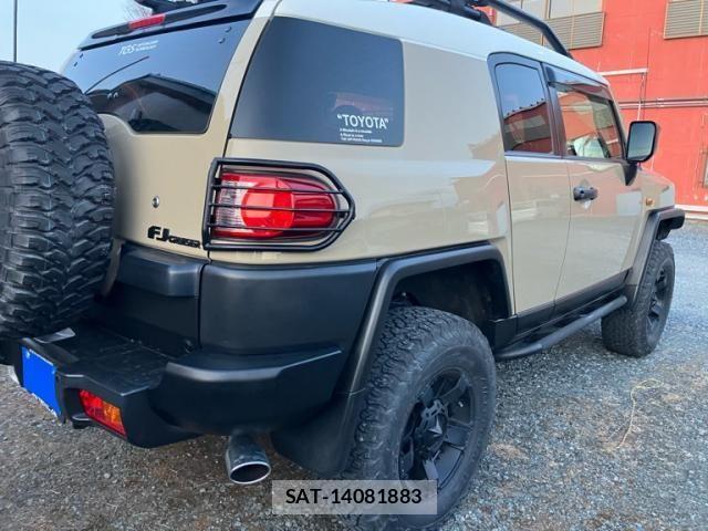 Toyota FJ CRUISER 2017-09 4109552-2