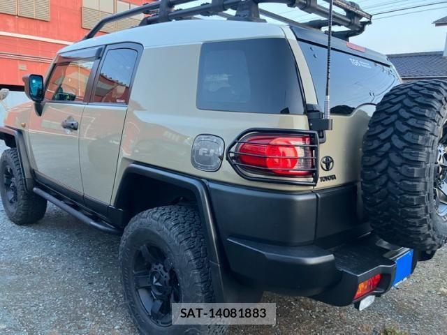 Toyota FJ CRUISER 2017-09 4109552-3