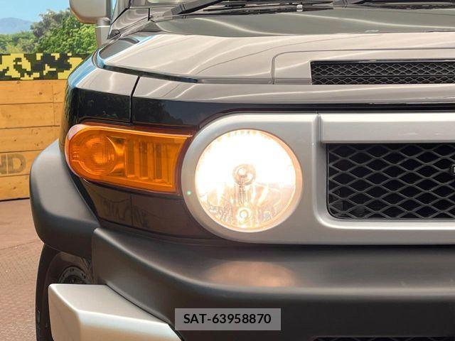 Toyota FJ CRUISER 2012-05 4139292-11