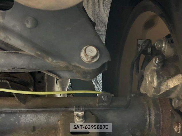 Toyota FJ CRUISER 2012-05 4139292-19