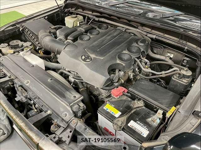 Toyota FJ CRUISER 2013-01 4420701-11