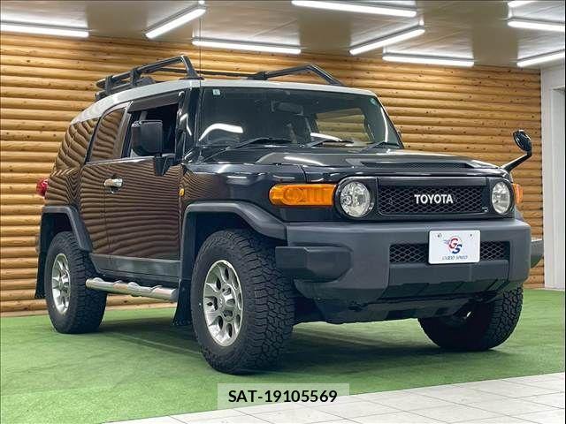 Toyota FJ CRUISER 2013-01 4420701-15