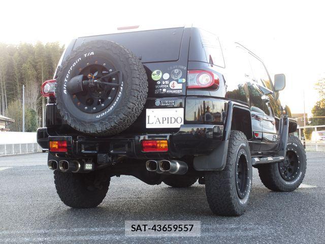 Toyota FJ CRUISER 2015-11 4592234-11