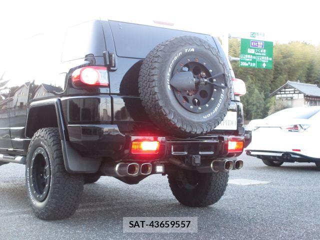 Toyota FJ CRUISER 2015-11 4592234-15