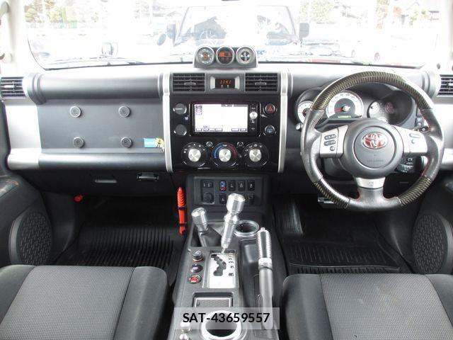 Toyota FJ CRUISER 2015-11 4592234-1