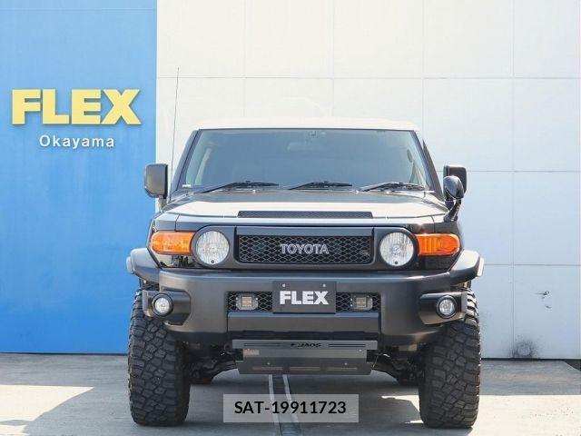 Toyota FJ CRUISER 2017-01 4638961-9