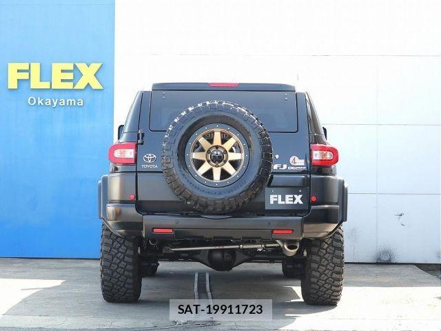 Toyota FJ CRUISER 2017-01 4638961-11