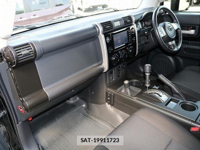 Toyota FJ CRUISER 2017-01 4638961-12