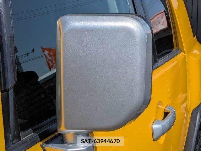 Toyota FJ CRUISER 2011-02 4638962-23