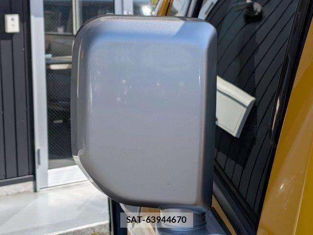 Toyota FJ CRUISER 2011-02 4638962-24