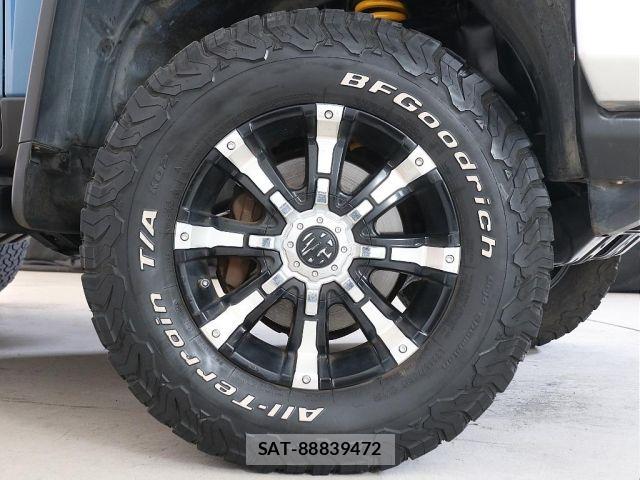 Toyota FJ CRUISER 2013-01 4942061-12