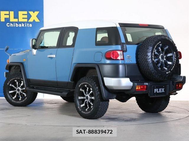 Toyota FJ CRUISER 2013-01 4942061-14