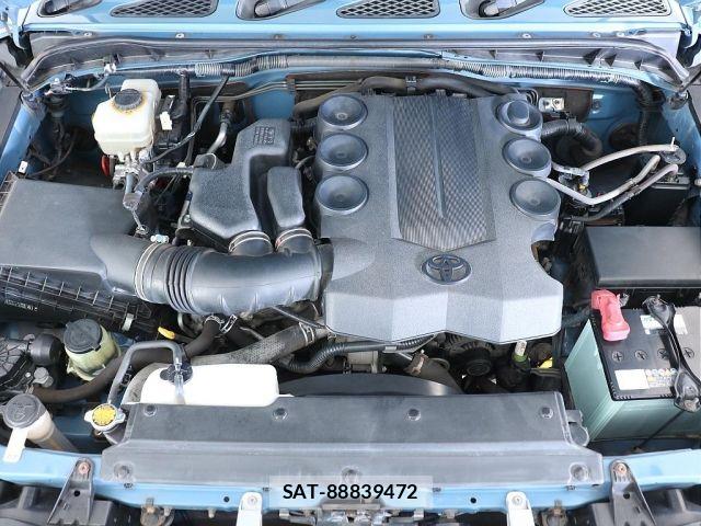 Toyota FJ CRUISER 2013-01 4942061-2
