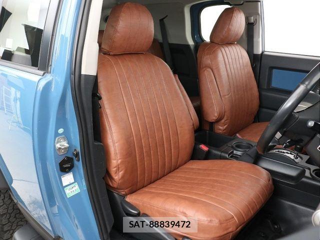 Toyota FJ CRUISER 2013-01 4942061-5
