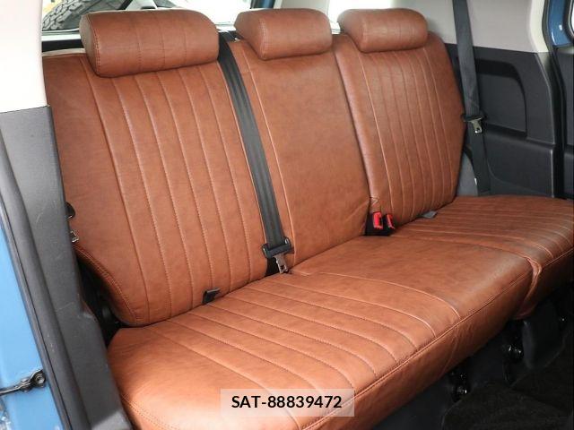 Toyota FJ CRUISER 2013-01 4942061-6