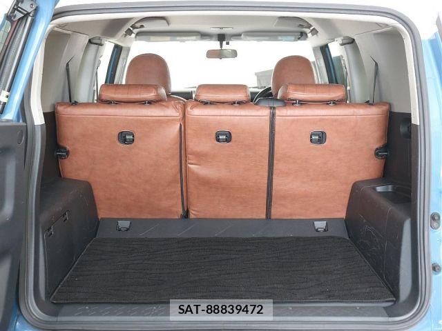 Toyota FJ CRUISER 2013-01 4942061-7
