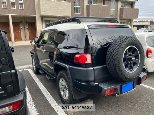 Toyota FJ CRUISER 2014-01 4942073-3
