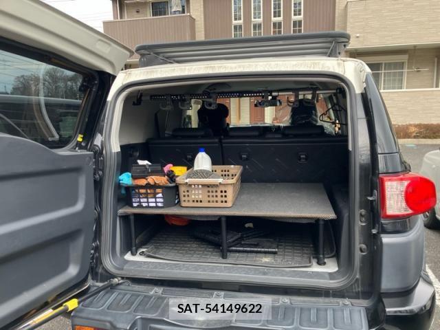Toyota FJ CRUISER 2014-01 4942073-6