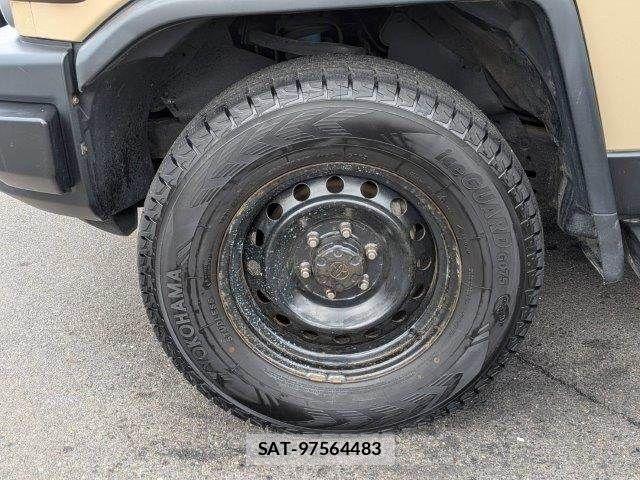 Toyota FJ CRUISER 2011-05 5867760-26