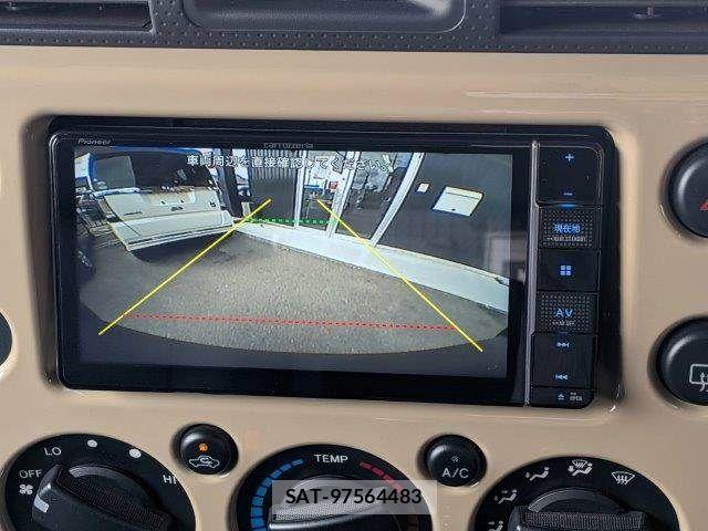 Toyota FJ CRUISER 2011-05 5867760-5