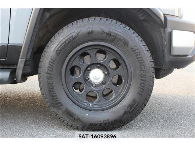 Toyota FJ CRUISER 2013-03 5867745-12