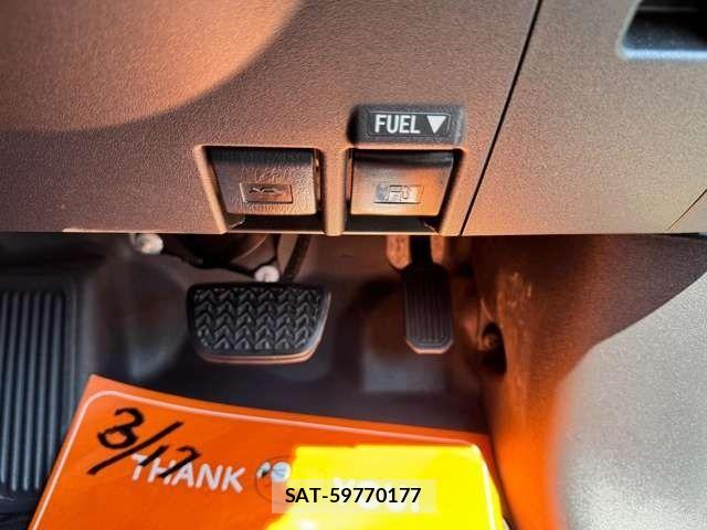 Toyota FJ CRUISER 2011-07 5867750-26