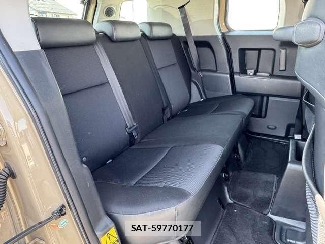Toyota FJ CRUISER 2011-07 5867750-8