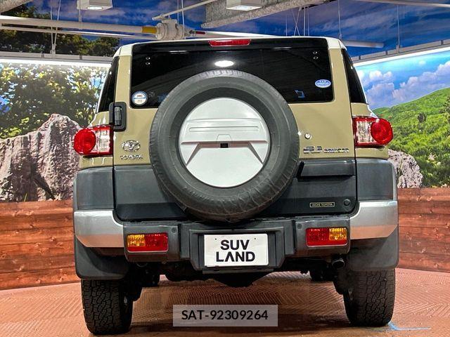Toyota FJ CRUISER 2016-09 5867720-14