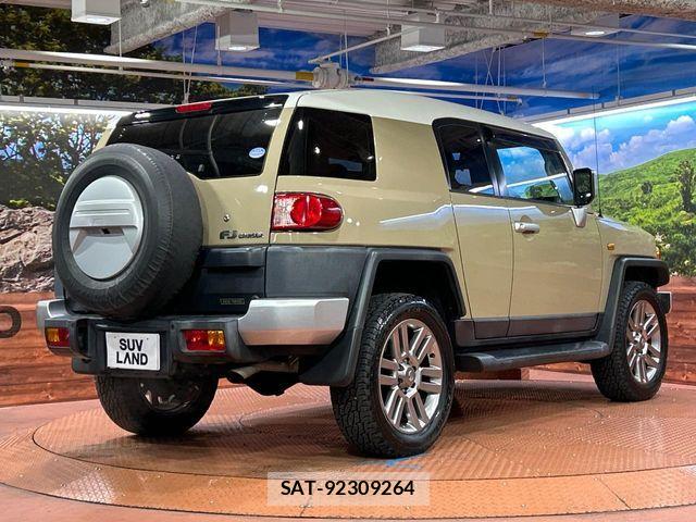 Toyota FJ CRUISER 2016-09 5867720-16