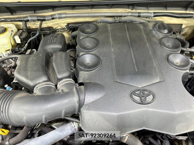 Toyota FJ CRUISER 2016-09 5867720-17