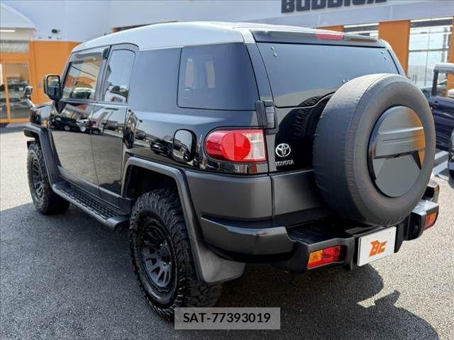 Toyota FJ CRUISER 2012-06 5867727-12