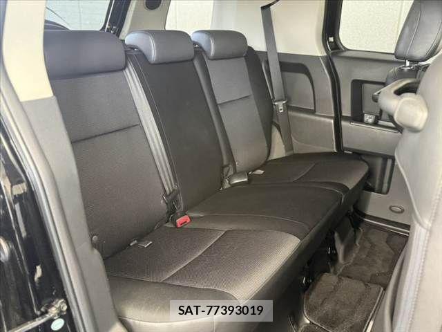 Toyota FJ CRUISER 2012-06 5867727-19