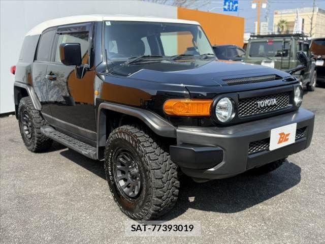 Toyota FJ CRUISER 2012-06 5867727-7