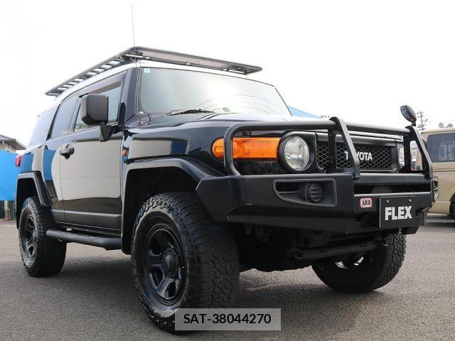 Toyota FJ CRUISER 2011-01 5867724-12