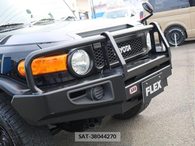 Toyota FJ CRUISER 2011-01 5867724-13