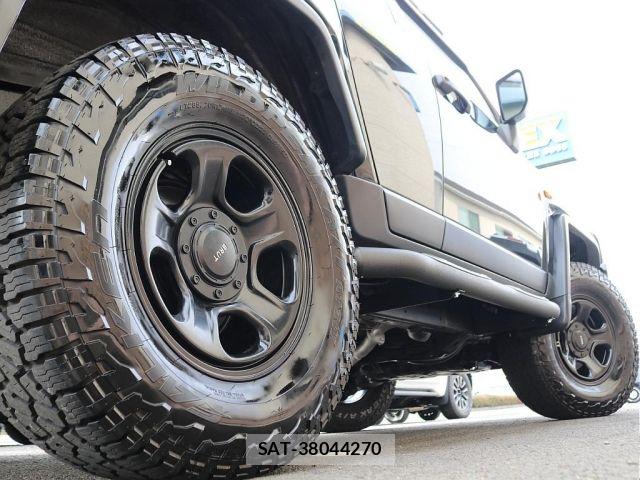 Toyota FJ CRUISER 2011-01 5867724-15