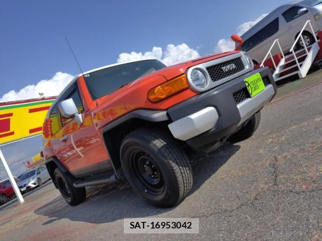Toyota FJ CRUISER 2013-06 5867733-24