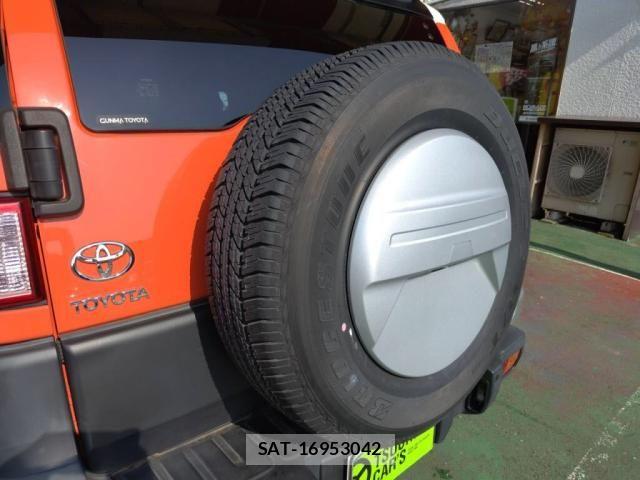 Toyota FJ CRUISER 2013-06 5867733-29