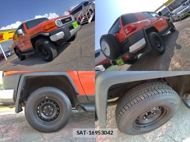 Toyota FJ CRUISER 2013-06 5867733-7
