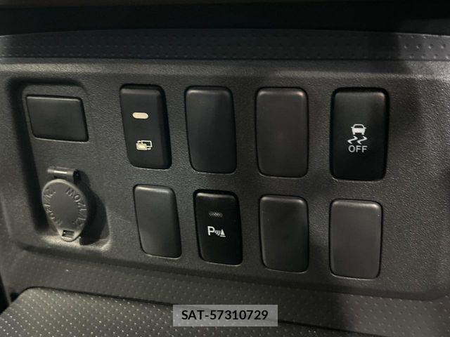 Toyota FJ CRUISER 2017-06 6006094-6