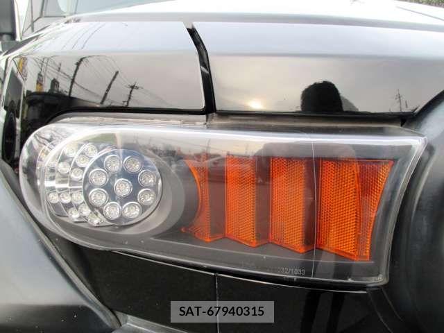 Toyota FJ CRUISER 2014-08 6006104-6