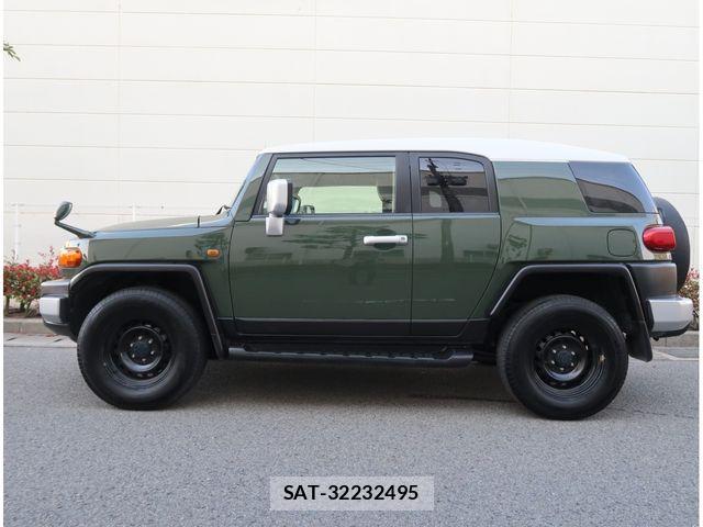 Toyota FJ CRUISER 2014-02 6214666-18