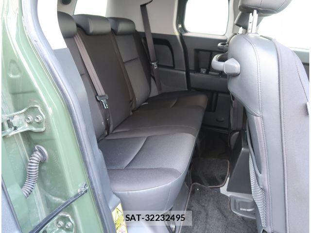 Toyota FJ CRUISER 2014-02 6214666-21
